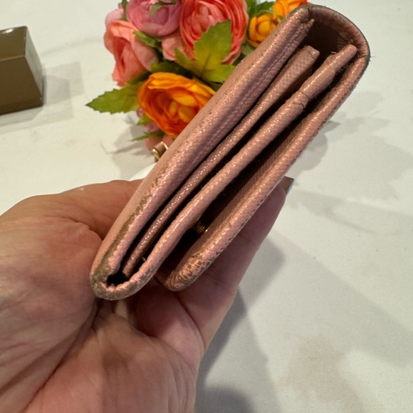 Authentic Prada wallet - Picture 3 of 11